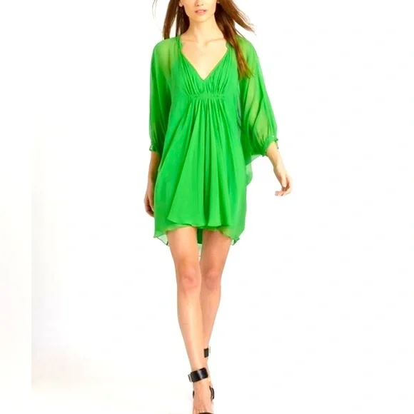 Diane Von Furstenberg | Dresses | Diane Von Furstenberg Silk Green Mini Dress Size 2 | Poshmark Diane Von Furstenberg | Dresses | Diane Von Furstenberg Silk Green Mini Dress Size 2 | Poshmark